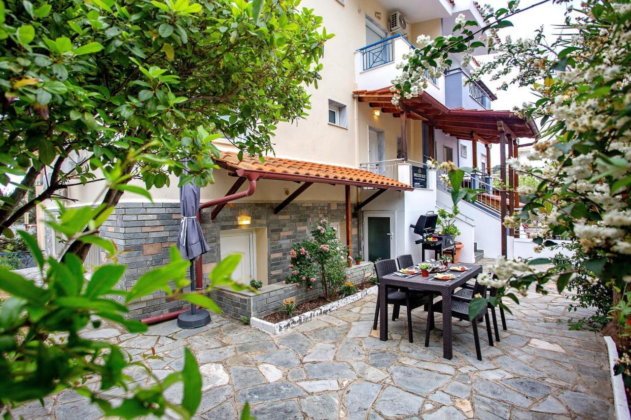 Endless Blue Sunshine Villa Paleo Tsifliki Exterior photo
