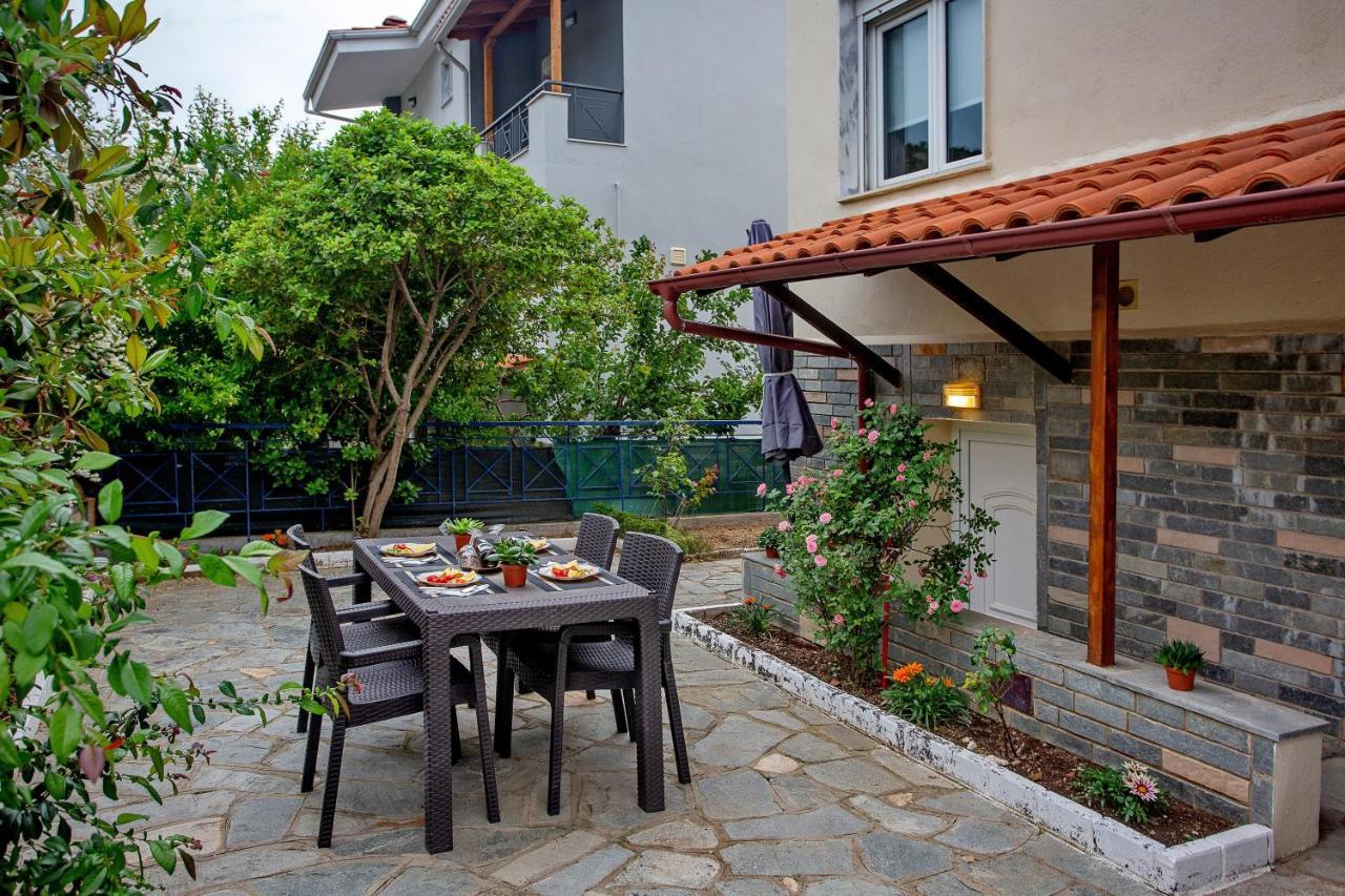 Endless Blue Sunshine Villa Paleo Tsifliki Exterior photo