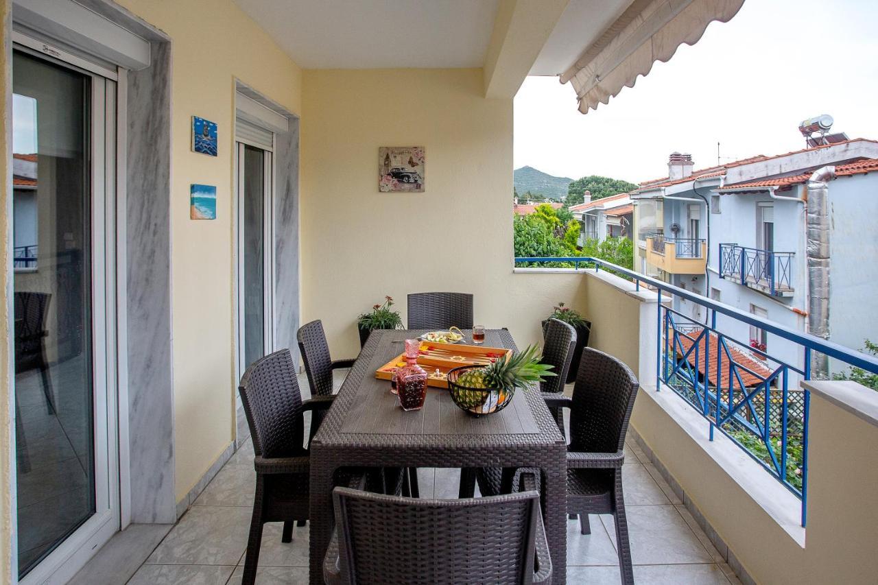 Endless Blue Sunshine Villa Paleo Tsifliki Exterior photo